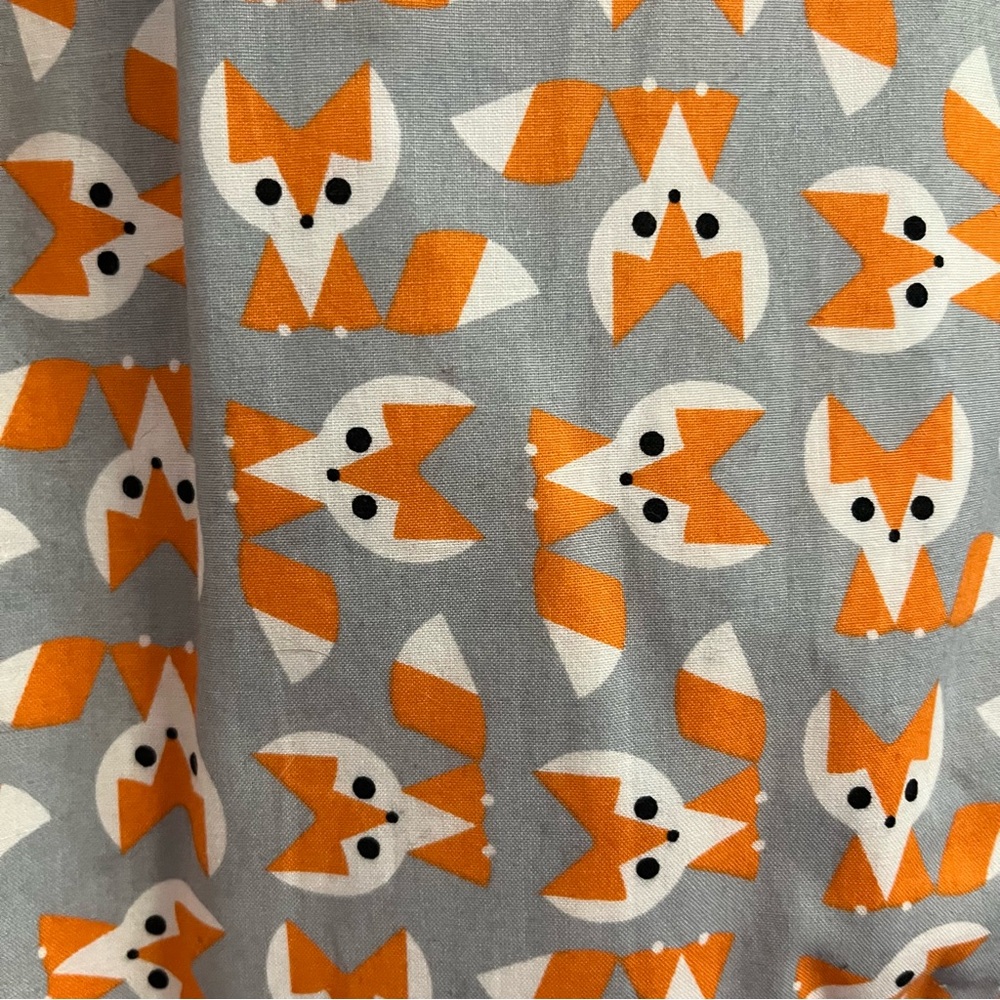 Chic Fox Patterned Tote Bag - image 6